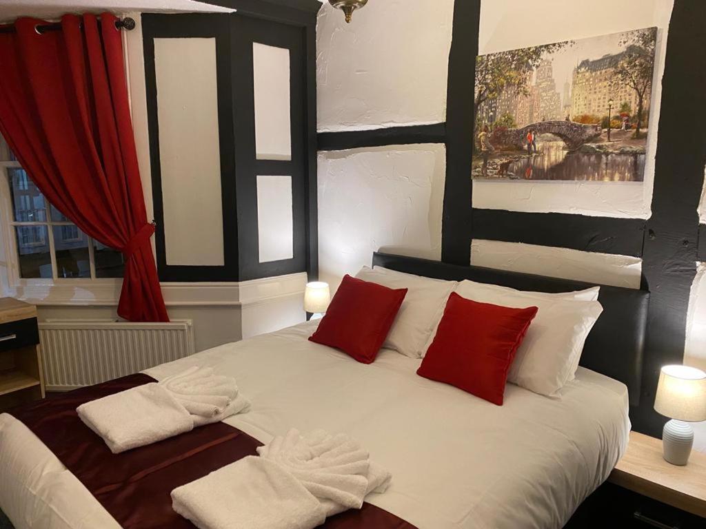Bugle Hotel Titchfield Kültér fotó