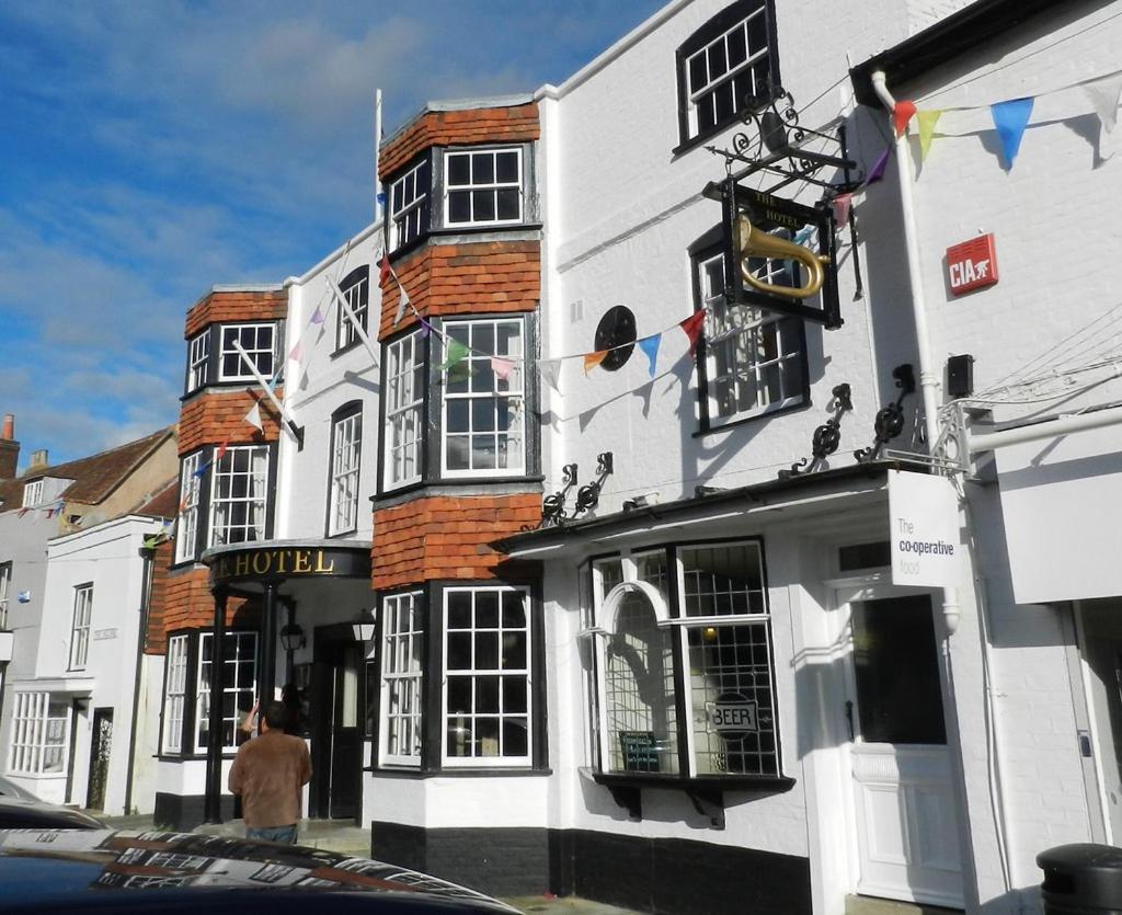 Bugle Hotel Titchfield Kültér fotó